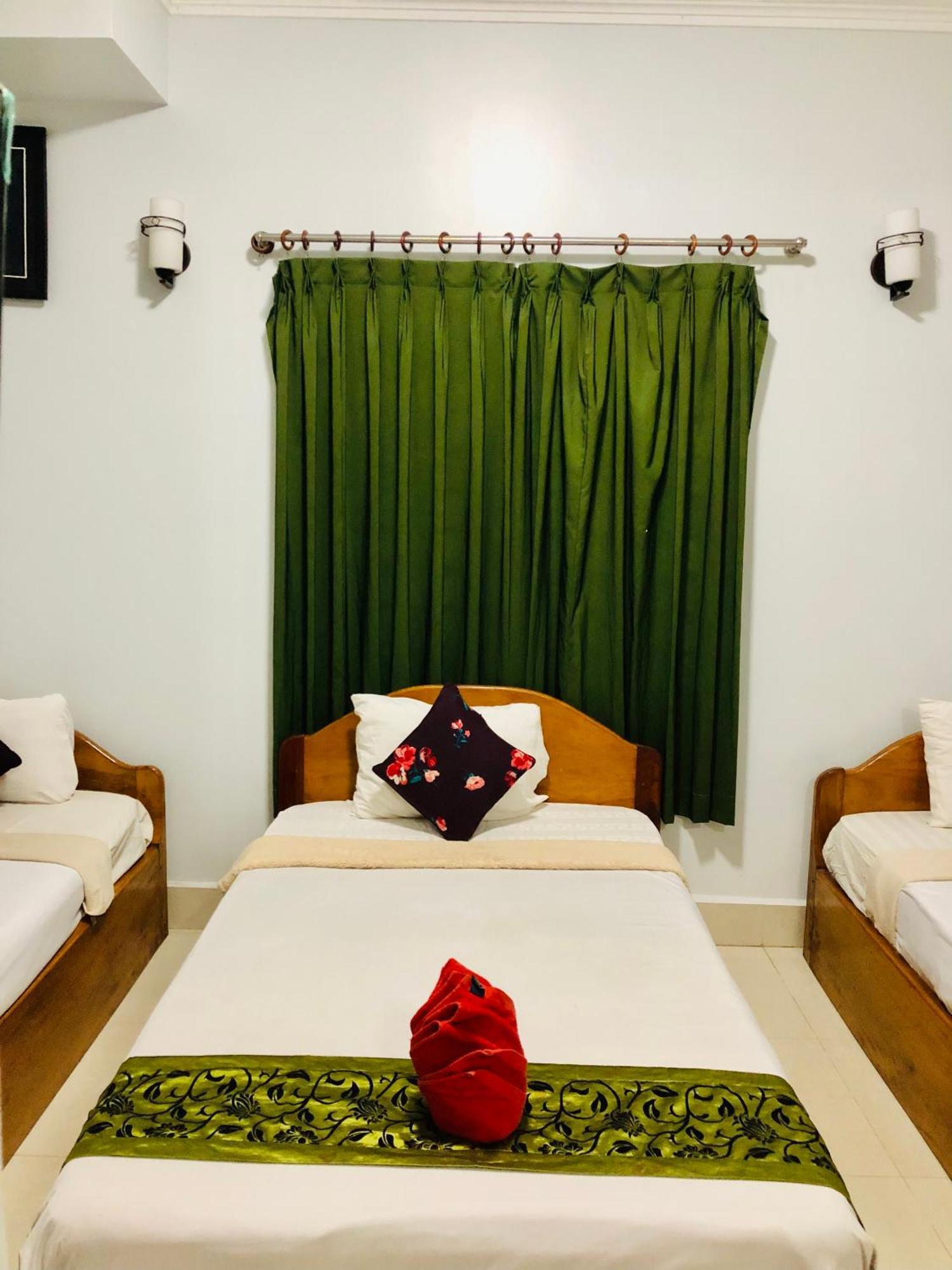 Golden Papaya Guesthouse Siem Reap Exterior foto