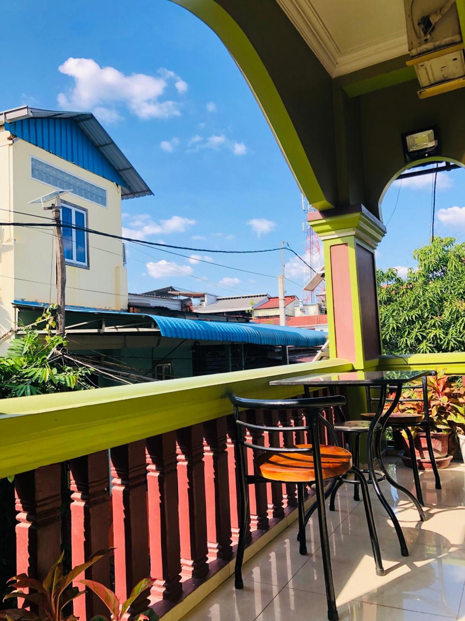 Golden Papaya Guesthouse Siem Reap Exterior foto